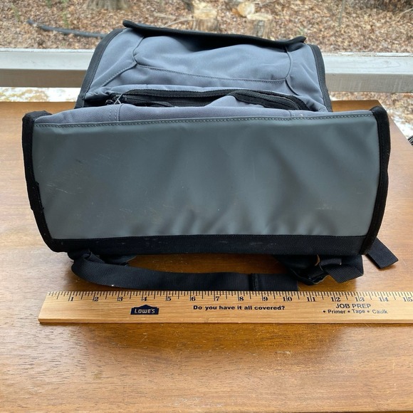 Timbuk2 Muttmover Travel Dog Carrier Backpack Vented Gray Hiking - Picture 6 of 9